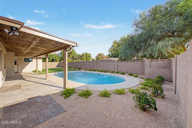 3341 E COCHISE Drive, Phoenix, AZ 85028