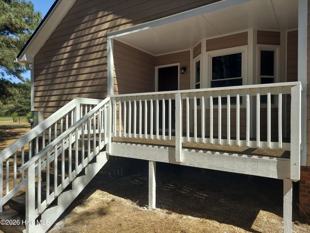 4333 Rockside Hills Drive, Raleigh, NC 27603