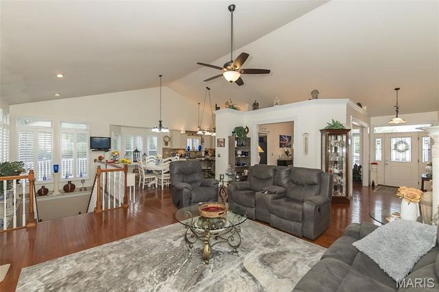 3607 Bear Creek Ridge Court, Wentzville, MO 63385