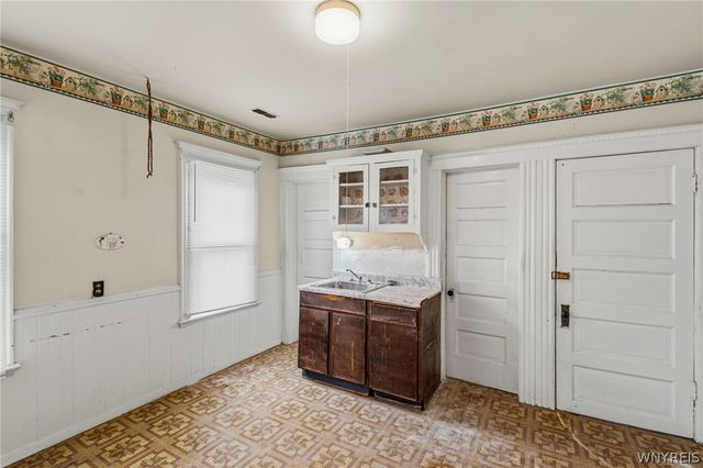 163 Winslow Avenue, Buffalo, NY 14208