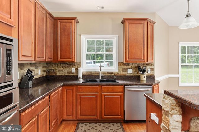 228 MERCYS DR, Middletown, VA 22645