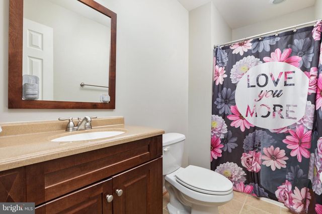 228 MERCYS DR, Middletown, VA 22645