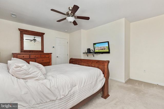 228 MERCYS DR, Middletown, VA 22645