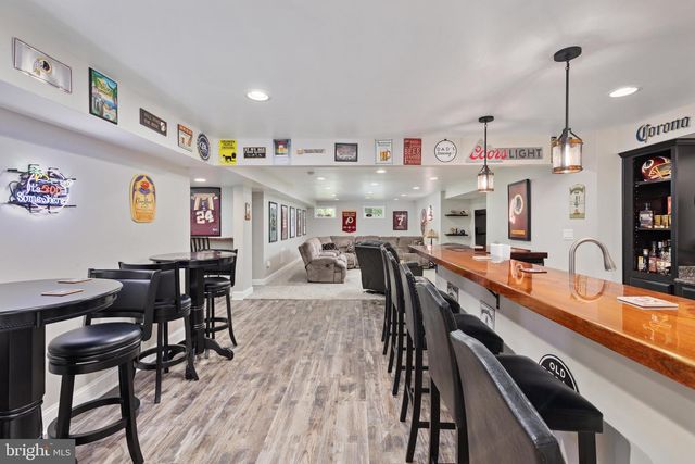 228 MERCYS DR, Middletown, VA 22645