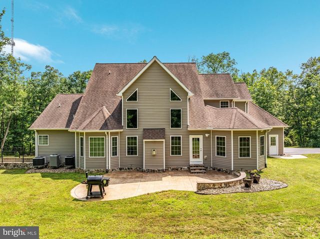 228 MERCYS DR, Middletown, VA 22645