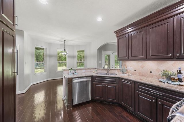 532 County Road 632, Dayton, TX 77535