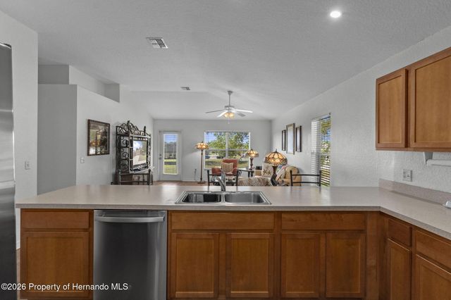 7228 Crested Orchid Drive, Brooksville, FL 34602