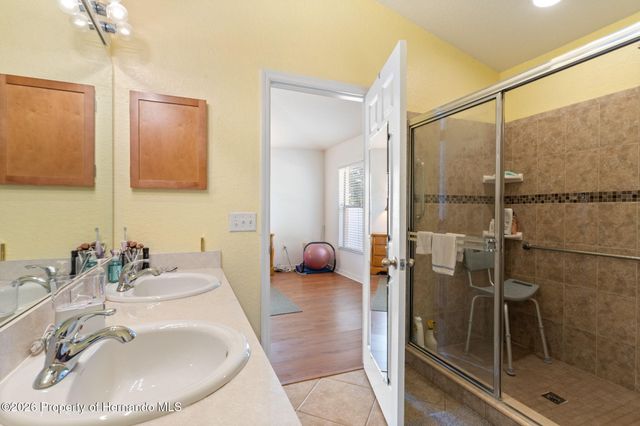 7228 Crested Orchid Drive, Brooksville, FL 34602