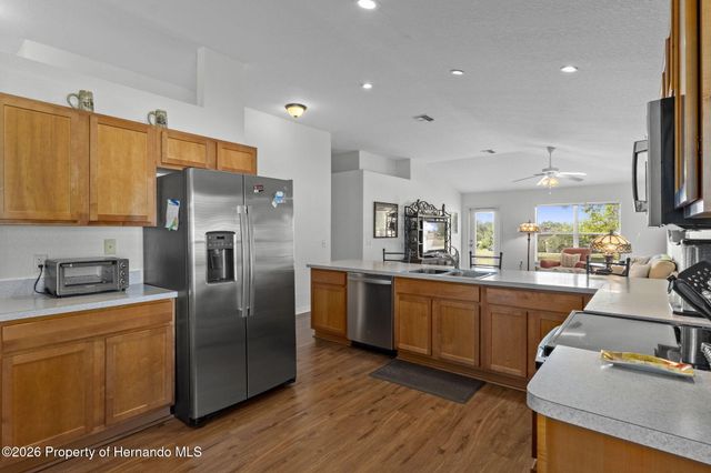 7228 Crested Orchid Drive, Brooksville, FL 34602