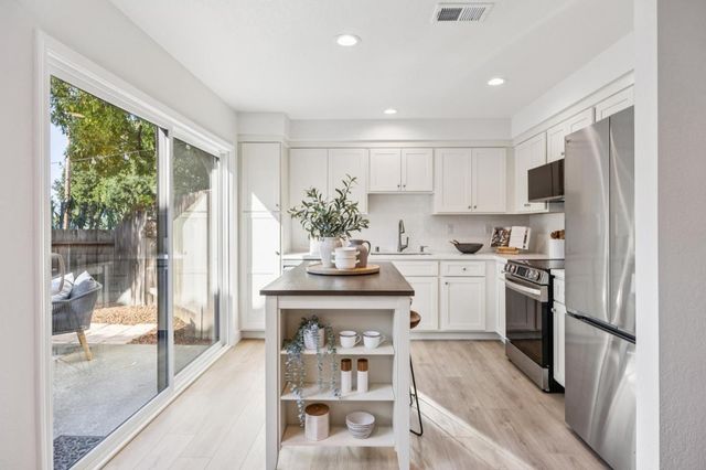 121 Calle Nivel, Los Gatos, CA 95032