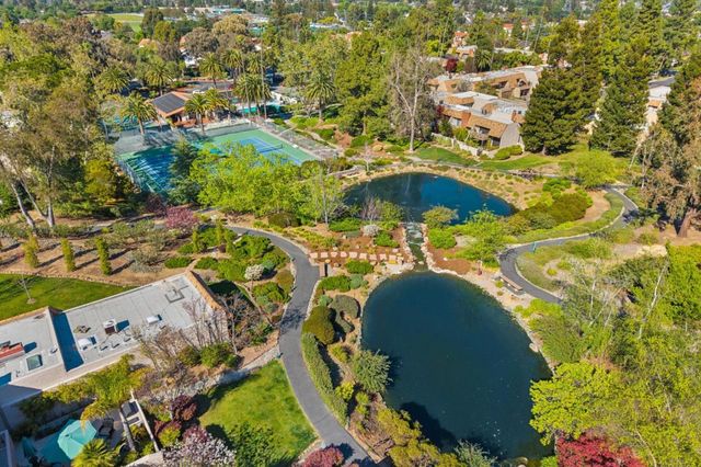 121 Calle Nivel, Los Gatos, CA 95032