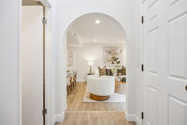 121 Calle Nivel, Los Gatos, CA 95032