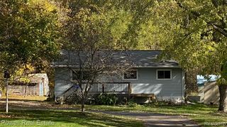 8700 Clarridge Road, Clarkston, MI 48348