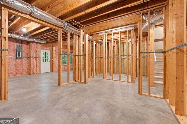 3105 Village Green Drive, Roswell, GA 30075