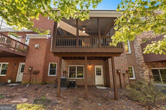 3105 Village Green Drive, Roswell, GA 30075