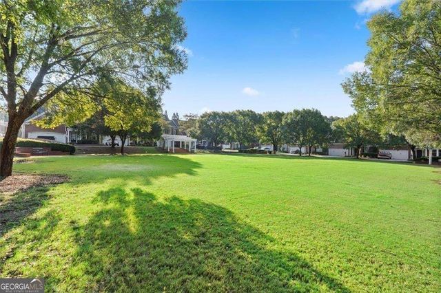 3105 Village Green Drive, Roswell, GA 30075
