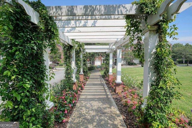 3105 Village Green Drive, Roswell, GA 30075
