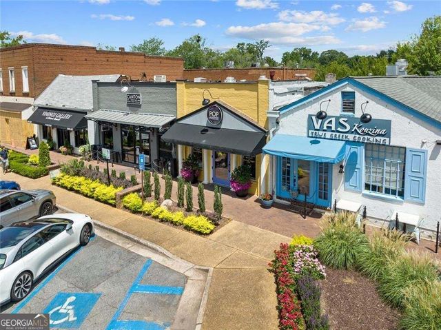 3105 Village Green Drive, Roswell, GA 30075