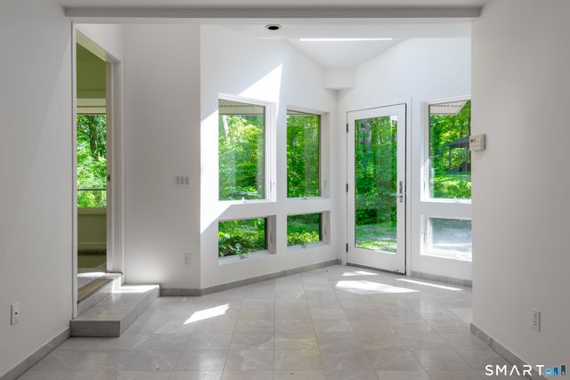60 Muller Road, Kent, CT 06757