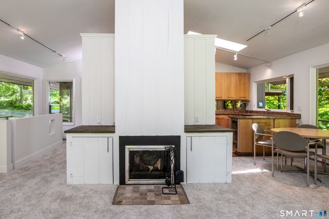 60 Muller Road, Kent, CT 06757