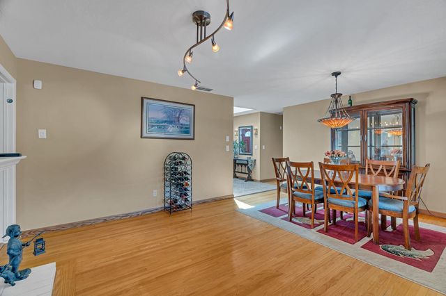 4831 Cameron Ranch Dr, Carmichael, CA 95608