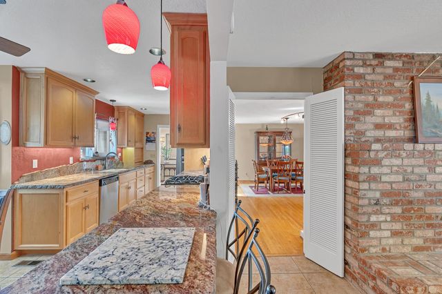 4831 Cameron Ranch Dr, Carmichael, CA 95608