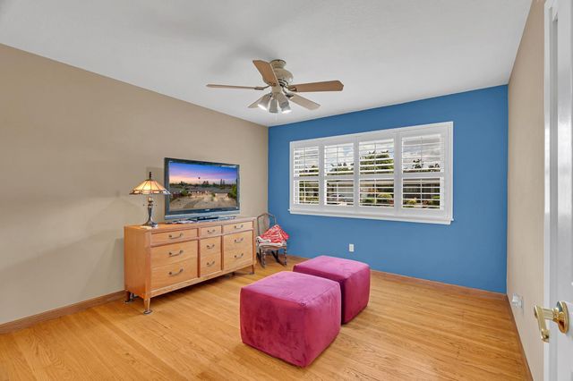 4831 Cameron Ranch Dr, Carmichael, CA 95608