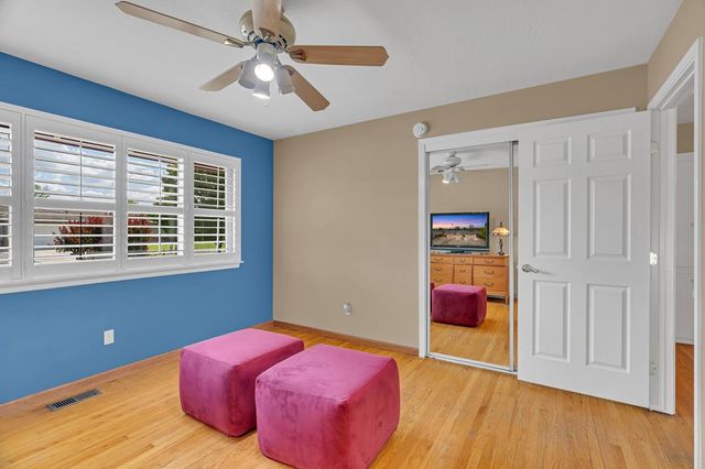 4831 Cameron Ranch Dr, Carmichael, CA 95608