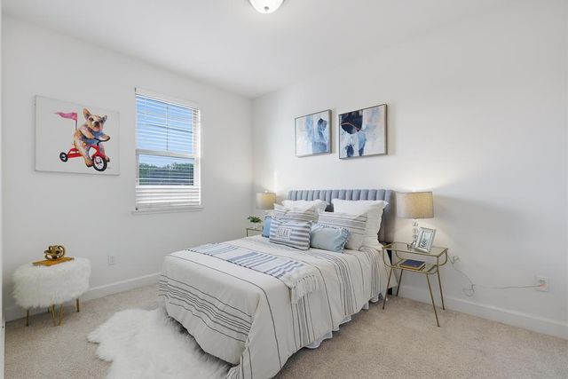 619 Cinnamon Circle, Mountain View, CA 94043