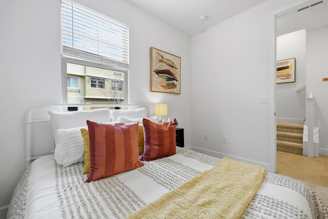 619 Cinnamon Circle, Mountain View, CA 94043