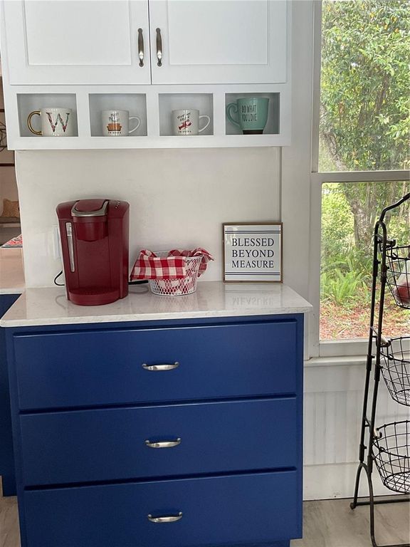 Image 20 of property listing at 243 S CENTRAL AVENUE, Umatilla, FL 32784