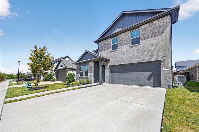 1326 Great Sand Dune Street, Royse City, TX 75189