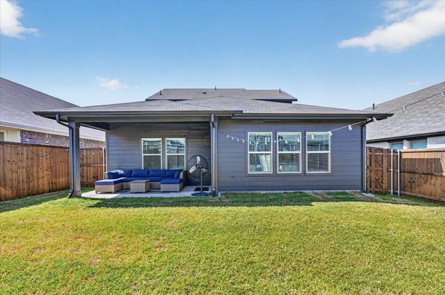 1326 Great Sand Dune Street, Royse City, TX 75189