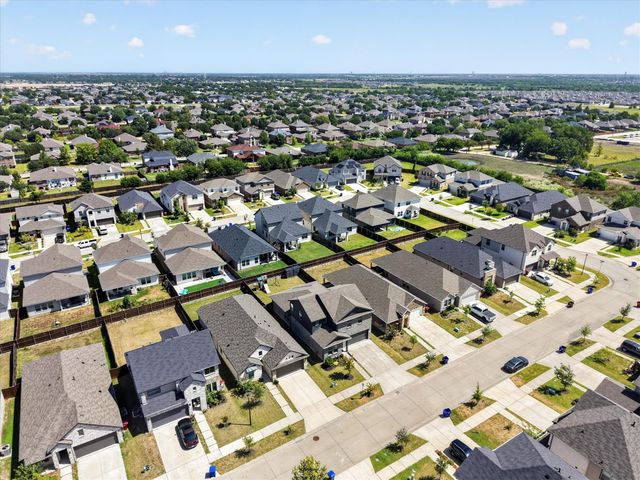 1326 Great Sand Dune Street, Royse City, TX 75189