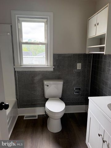 264 JENNY WREN DR, Martinsburg, WV 25404