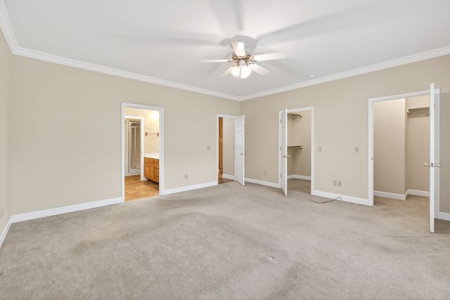 1782 Heathrow Dr, Cookeville, TN 38506