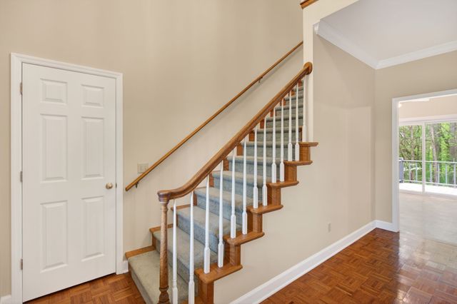 1782 Heathrow Dr, Cookeville, TN 38506