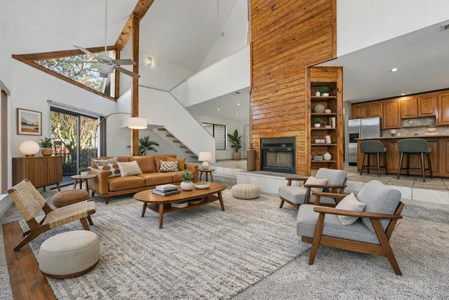 1567 Whisper Bay Boulevard, Gulf Breeze, FL 32563