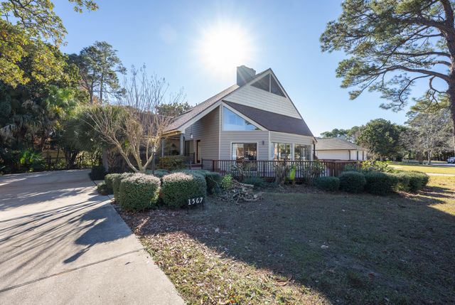 1567 Whisper Bay Boulevard, Gulf Breeze, FL 32563