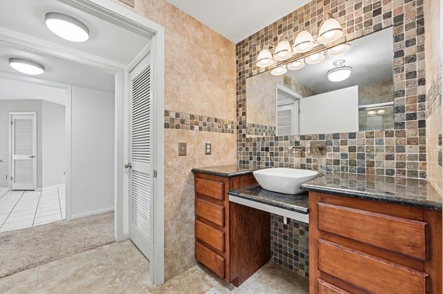 1567 Whisper Bay Boulevard, Gulf Breeze, FL 32563