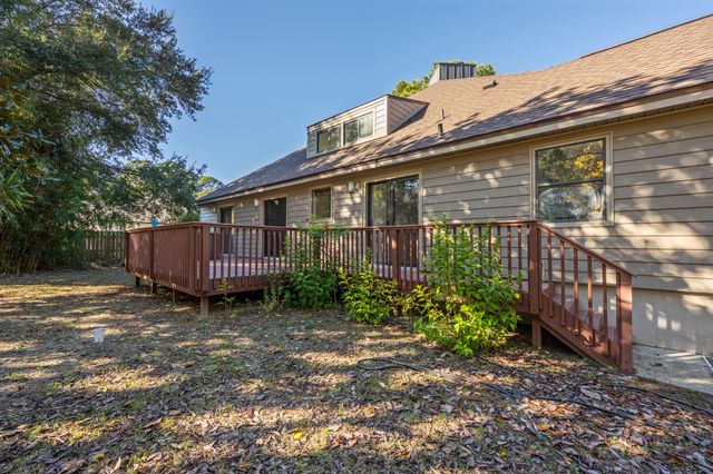 1567 Whisper Bay Boulevard, Gulf Breeze, FL 32563