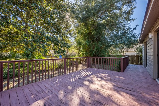 1567 Whisper Bay Boulevard, Gulf Breeze, FL 32563