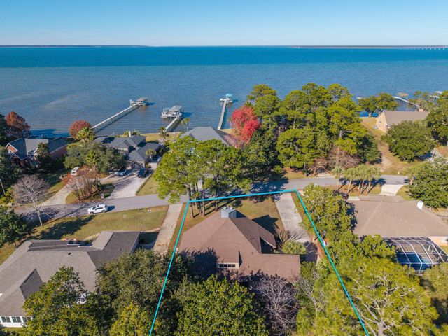 1567 Whisper Bay Boulevard, Gulf Breeze, FL 32563