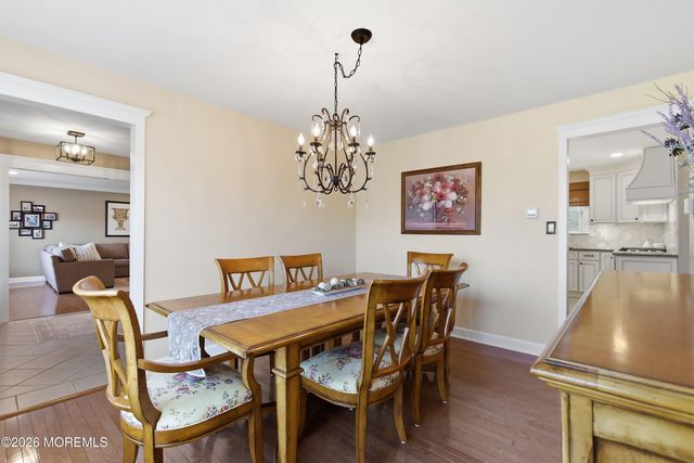 23 Paulette Lane, Howell, NJ 07731