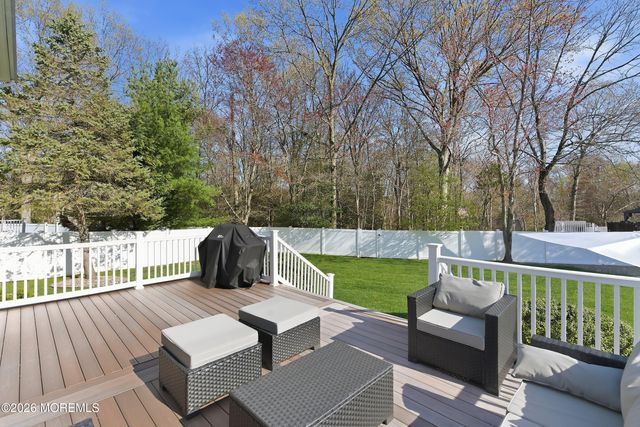 23 Paulette Lane, Howell, NJ 07731