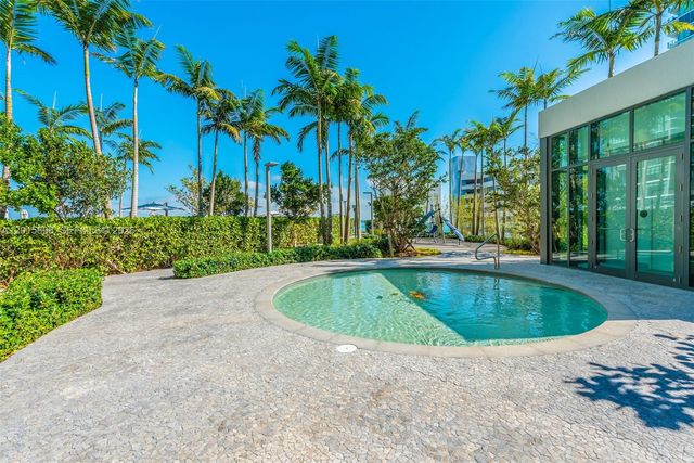 480 NE 31st St 1802, Miami, FL 33137