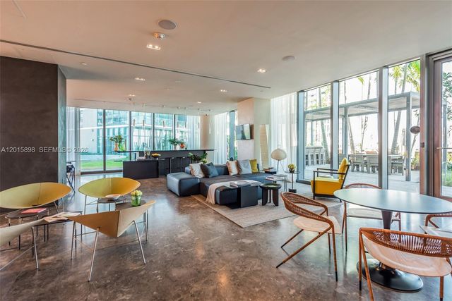 480 NE 31st St 1802, Miami, FL 33137