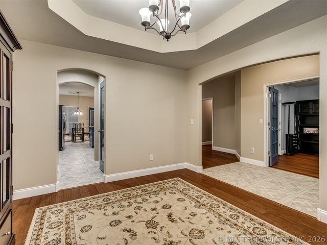 12527 S Ash Avenue, Jenks, OK 74037