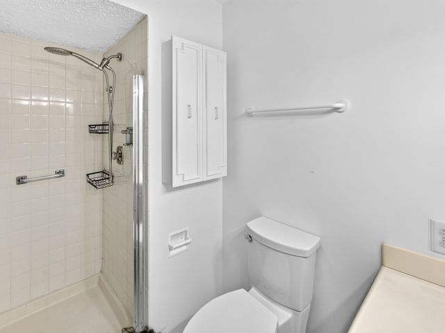 15713 Orlan Brook Drive 100, Orland Park, IL 60462