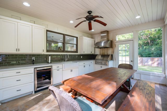 1 Longlea Drive, Little Rock, AR 72212
